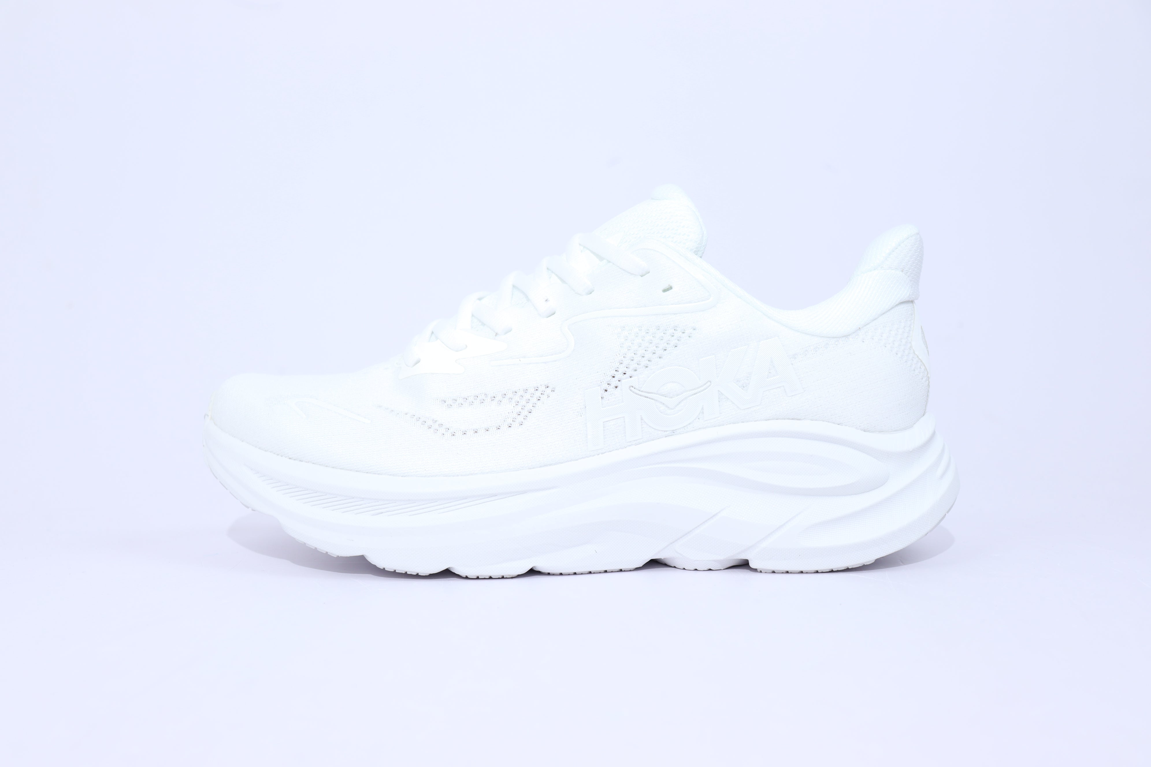 AeroStride 10 Running Shoes